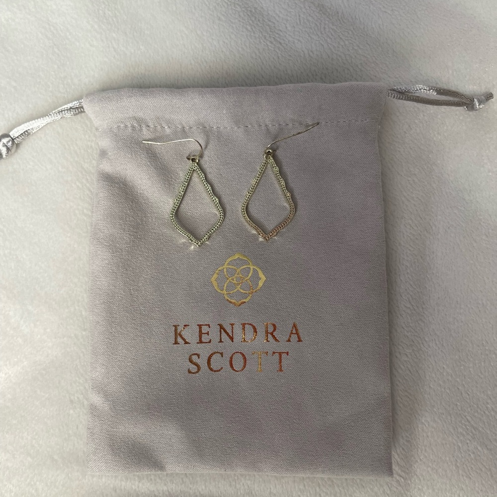 Kendra Scott Sophia Drop Earrings